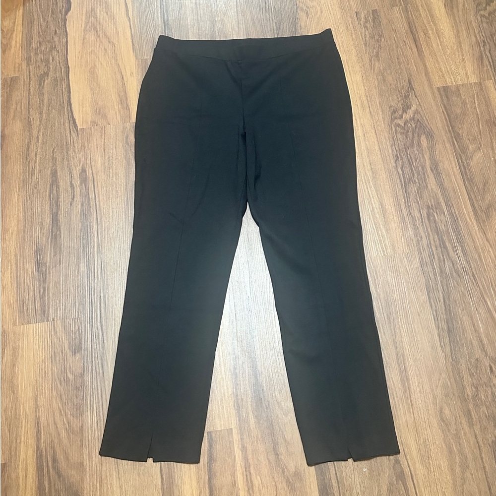 CeCe Black Cropped Trousers